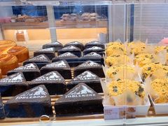 -好利来(南京路一店)