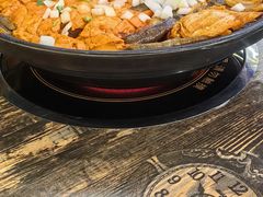 -闯关东牛排牛尾一锅香(龙源路店)