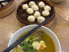 -佬钱湾仔(衣裳街店)