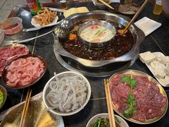 -邓莽子老火锅(中兴路总店)