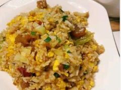 植造厚制早餐肉吉士蛋麦满分-麦当劳(静安寺店)