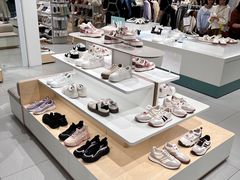 -hotwind热风(坂田百佳华店)