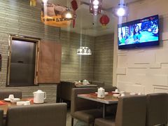 大堂-粤仔湾砂锅粥(滨湖万达店)