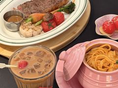 -ins森林童话餐厅coffee&bistro