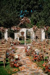 -花轿喜屋婚礼策划