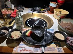 -新哥老官·畅吃123·美蛙世界(苏宁广场店)