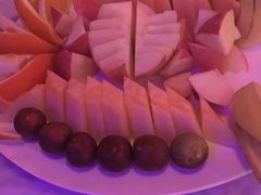 果盘-丽纳尔斯酒吧LENORE’S BAR(三经街店)