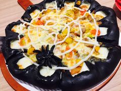 WOW烤肉黑比萨-必胜客(花舞大唐博物馆店)