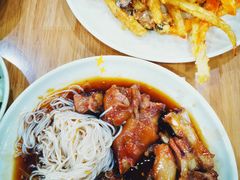 微辣辛辣猪蹄-贤花饭店(城阳店)