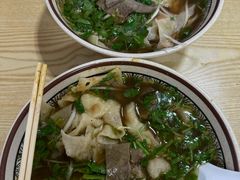 -清真·白家牛肉罩火烧老店(育才街店)