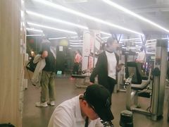 -乐刻运动健身(君临广场升级店)