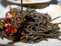 蕨根粉-土风豆米火锅(鸿通城店)