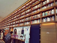 -茑屋书店(天目里店)