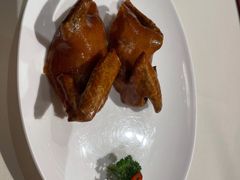 烤乳鸽-利苑酒家(金宝店)