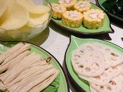 -一叶一世界·素食餐厅(锦华万达店)