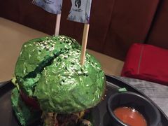 -查特花园美食广场(西单大悦城店)