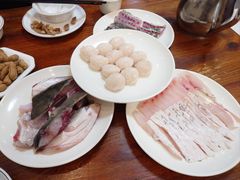 -正能量脆肉鲩火锅