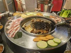 -哈哈碳都·牛肋条无限自助烤肉(宝龙店)