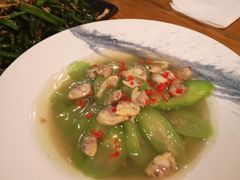 蛤蜊扒丝瓜-Let's Taipei 非常烘焙(太古里店)