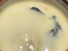 -沪华海鲜大酒楼(南汇店)