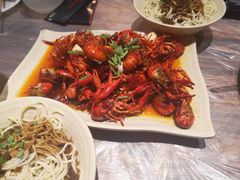 -巴厘龙虾·榜首油焖大虾(音乐学院·沿江酒馆店)