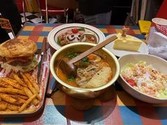 -万能料理屋(钟鼓岭路店)