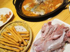 -小小河边鱼(天润城店)