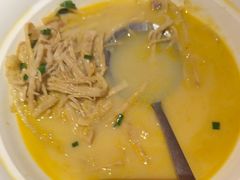 -鸽子侯·家宴·平价海鲜(市图书馆店)