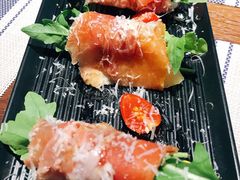 帕尔马火腿配哈密瓜-Primo·丽莫意大利窑烤披萨