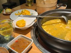 -一朵菌·野生菌探索家火锅(南亚店)