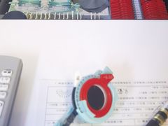-罗伯特眼镜·蔡司官方授权(前海桂湾店)