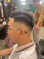 -海文先生国潮烫染男士理发馆