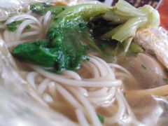 -爱民螺蛳粉(育才路店)