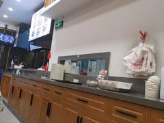 -小姜锅贴(凤凰街店)