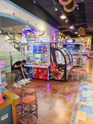 -卡通尼乐园·生日会(烟台永旺店)