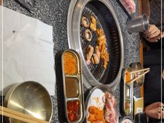 -红泥小火炉·东北泥炉烤肉(天一旗舰店)