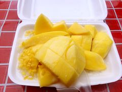 -芒果糯米饭摊子