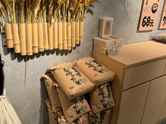 -肉肉大米(金虹桥店)