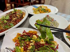 -百味地锅鸡(二店·财校分店)