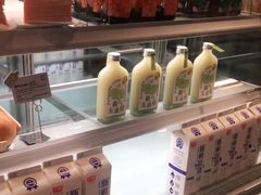 -奈雪的茶(青岛卓悦里INTOWN店)