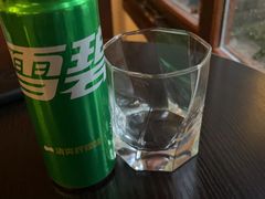 -两棵枇杷树