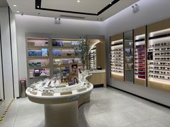 -博士眼镜(罗湖喜荟城店)