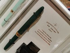 -九木杂物社(恒隆广场店)