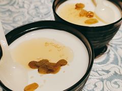 手工自制酸奶-巴扎美食·新疆菜·西域歌舞表演餐厅(新疆大厦店)