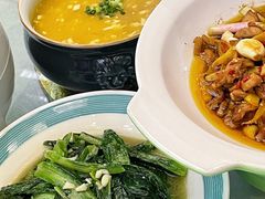 -阿瓦山寨·湘菜现炒·剁椒鱼头王(咸阳总店)