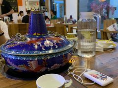 -毛辣果·贵州红酸汤牛肉火锅(西单店)
