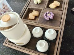 -亚龙湾喜来登·美景台大堂吧