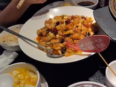-辣尚瘾·烤鱼·新川菜(牡丹园直营店)