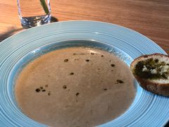 奶油蘑菇汤-幸薈飯堂