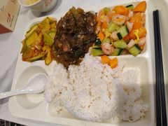 -胖东来生活广场(健康路店)